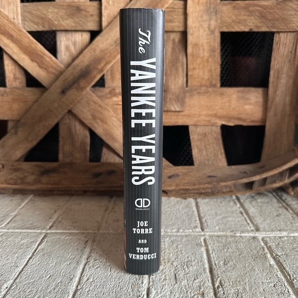 The Yankee Years - Joe Torre & Tom Verducci Book - Picture 2 of 9